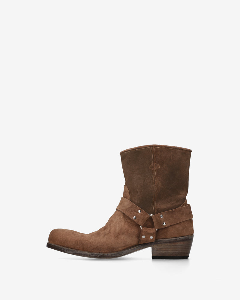 Cigar-colored suede Engineer boots