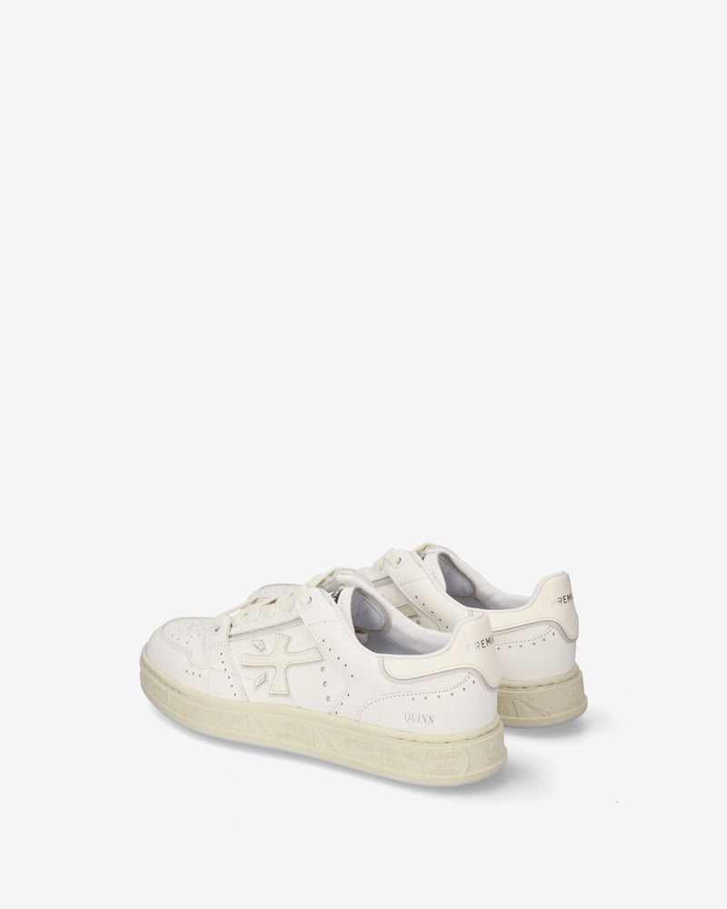 Quinnd 8215