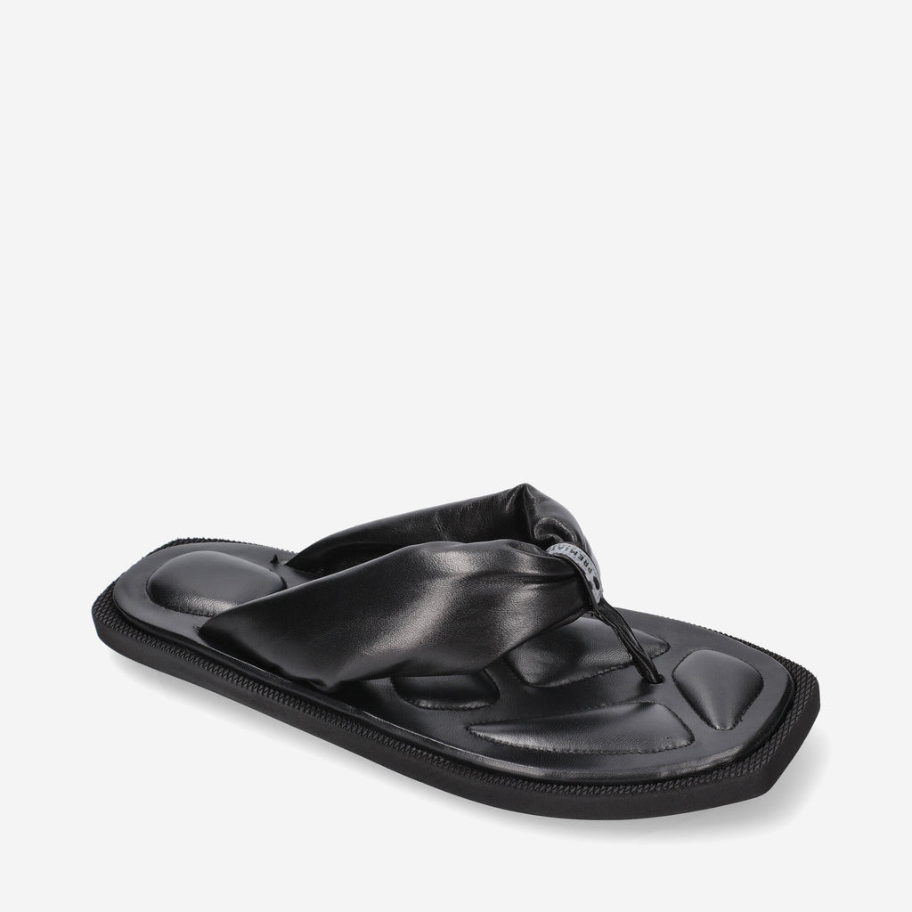 Padded Nappa leather Thong Sandals